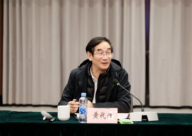 谈会在京召开这两名江西籍企业家参加PG电子麻将胡了模拟器民营企业座(图3)